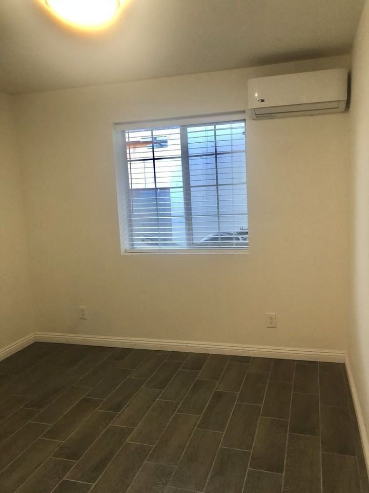 819 Euclid Ave #NA - Photo 2 of 3