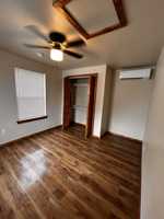 featured image of 223 N Hickory #NA