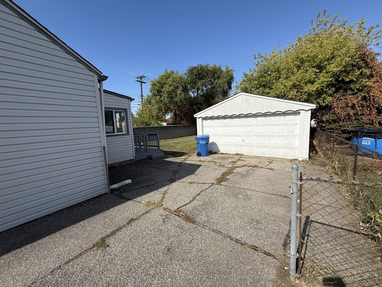 8035 Chapp Avenue #NA - Photo 2 of 9