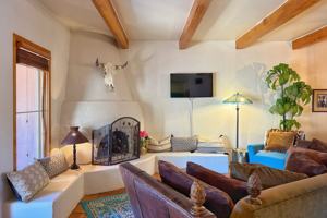 featured image of 442 Greg Ave #102