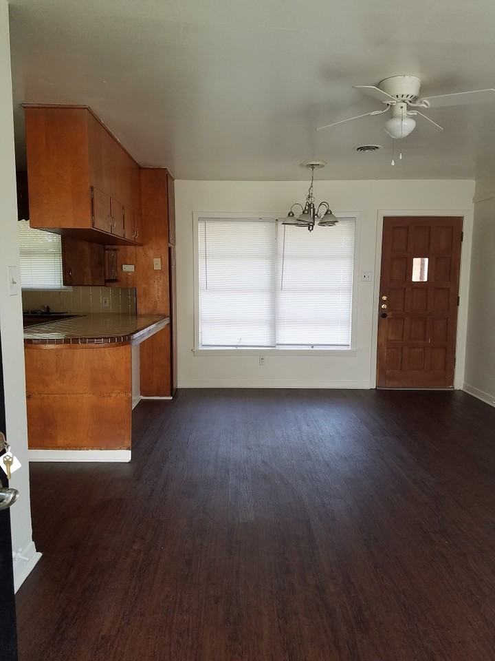 1010 S Dexter Dr #NA - Photo 3 of 11