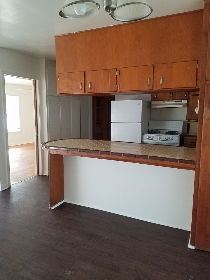 1010 S Dexter Dr #NA - Photo 4 of 11