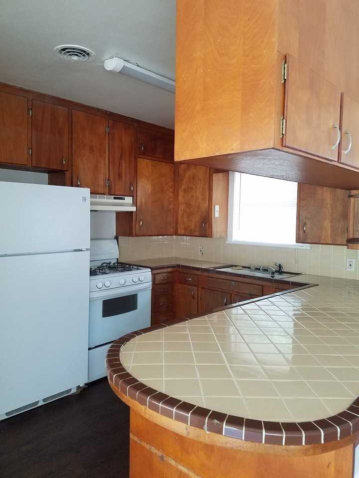 1010 S Dexter Dr #NA - Photo 5 of 11