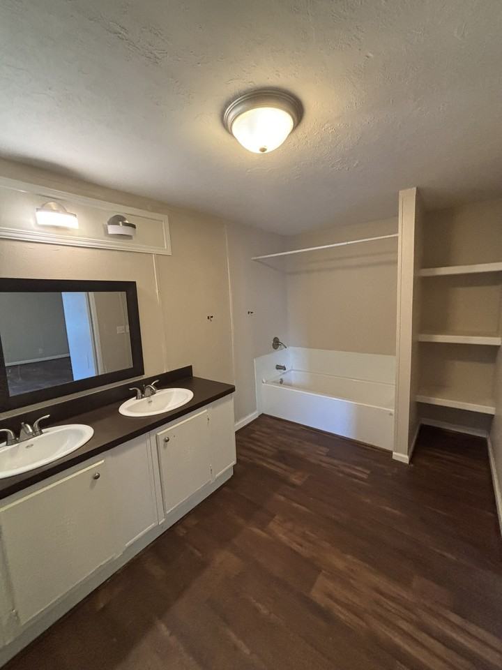 200 Raider Ln #NA - Photo 7 of 10