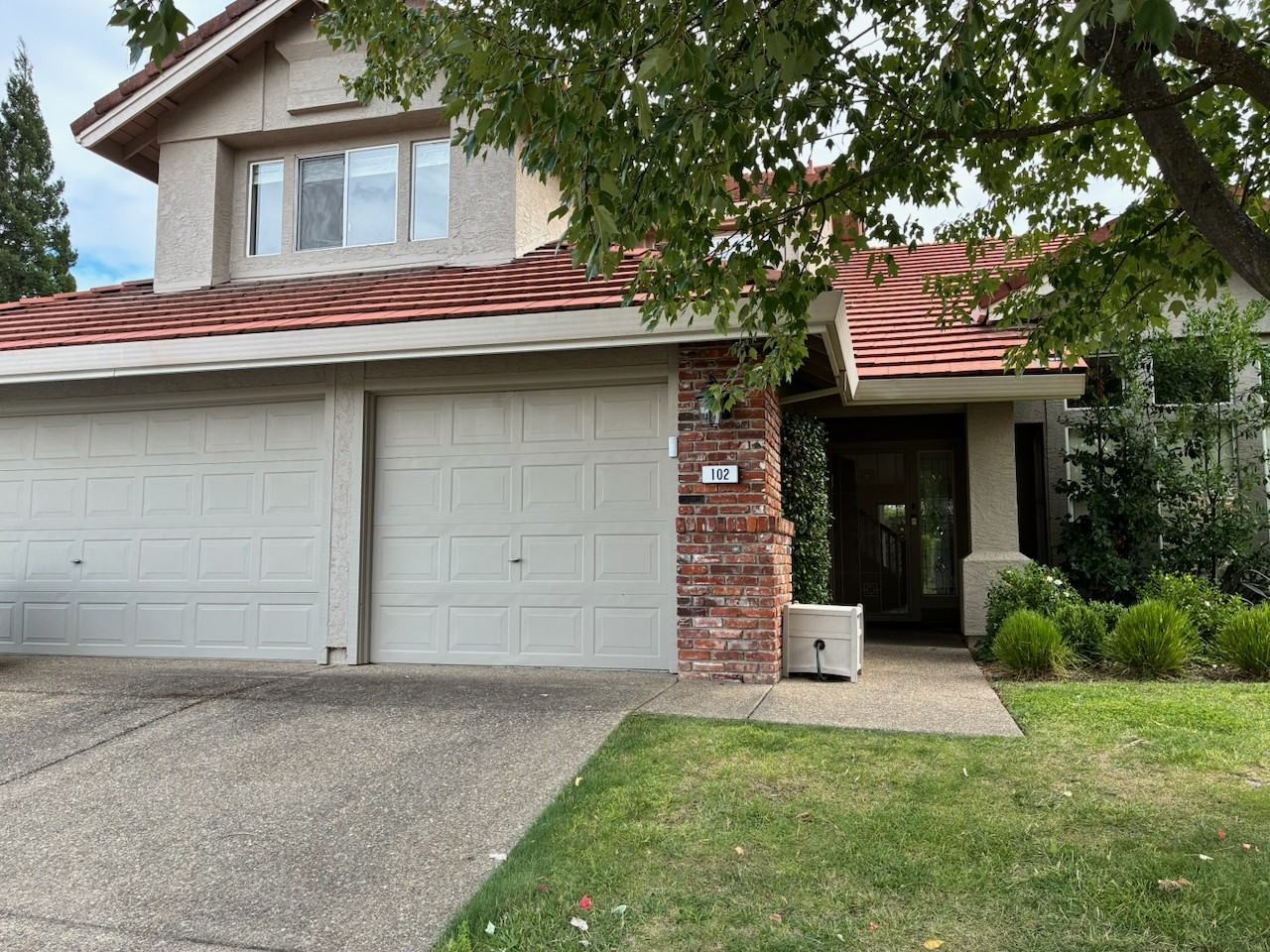 102 Atfield Way #NA - Photo 2 of 35