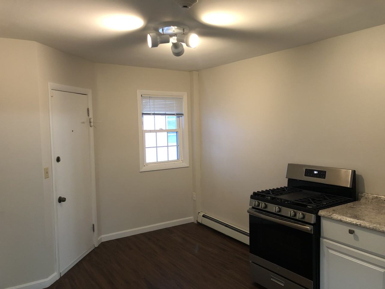 33 Tingley St #2R - Photo 4 of 18