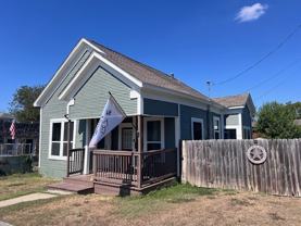 1003 W Elsmere Pl #NA - Photo 1 of 1