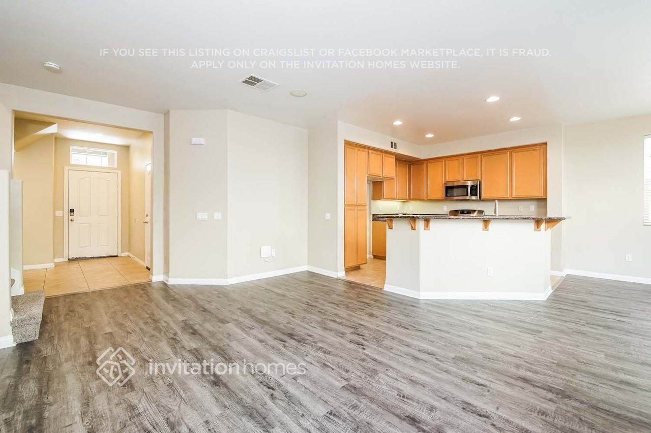 3611 Scribner Lane - Photo 6 of 19