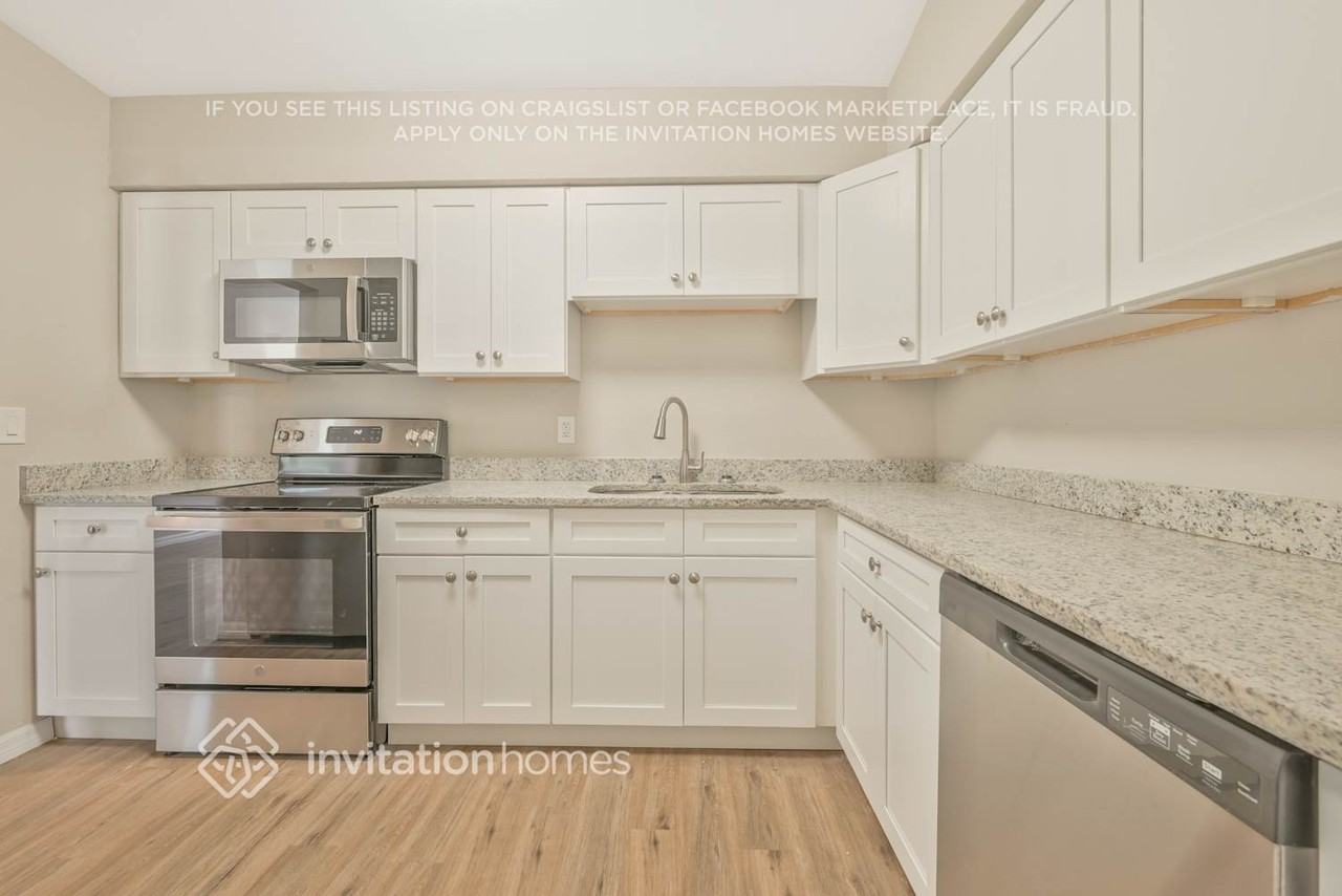 900 Horizon Street - Photo 6 of 28