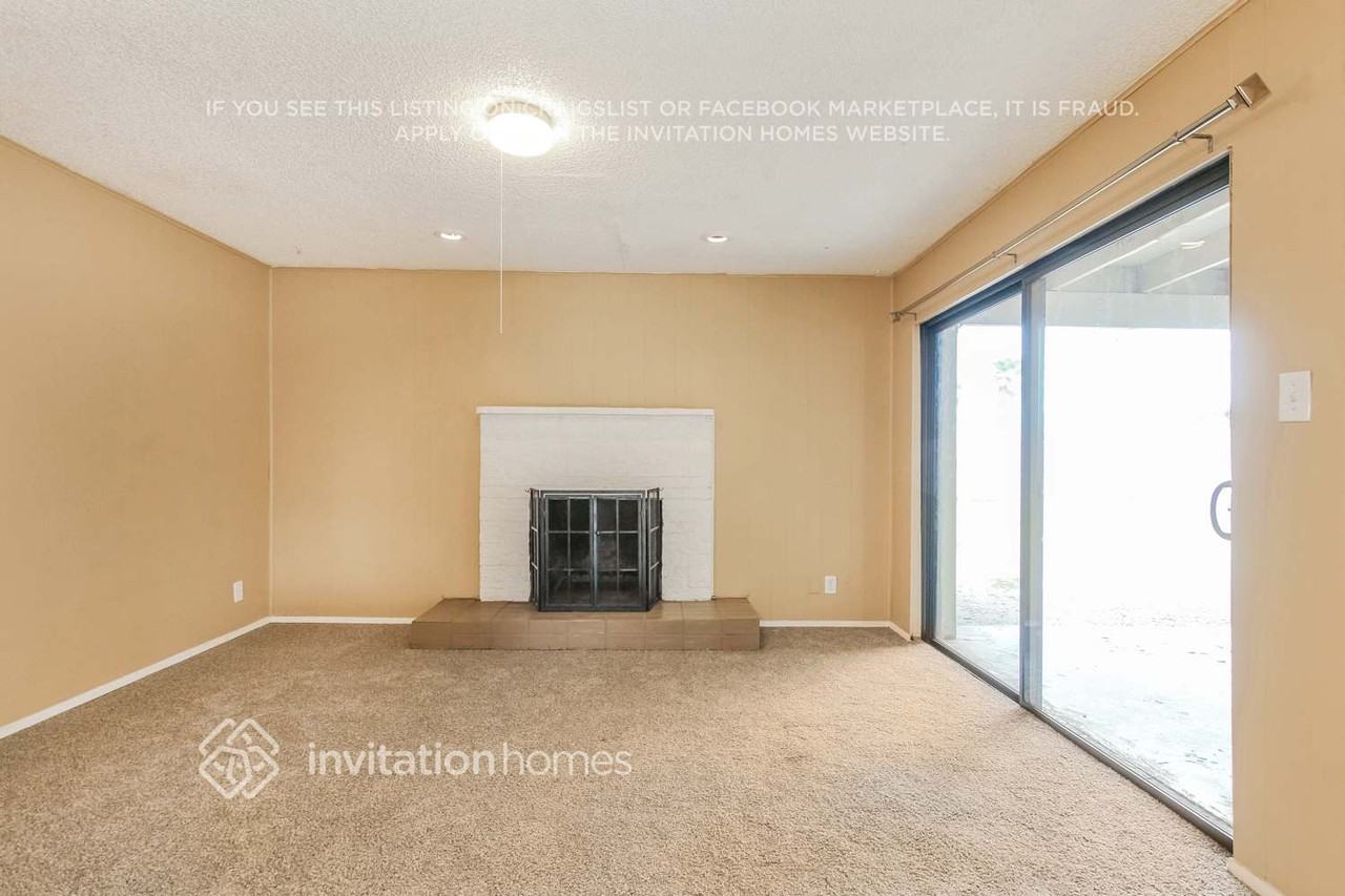 3910 W Loma Ln - Photo 5 of 17