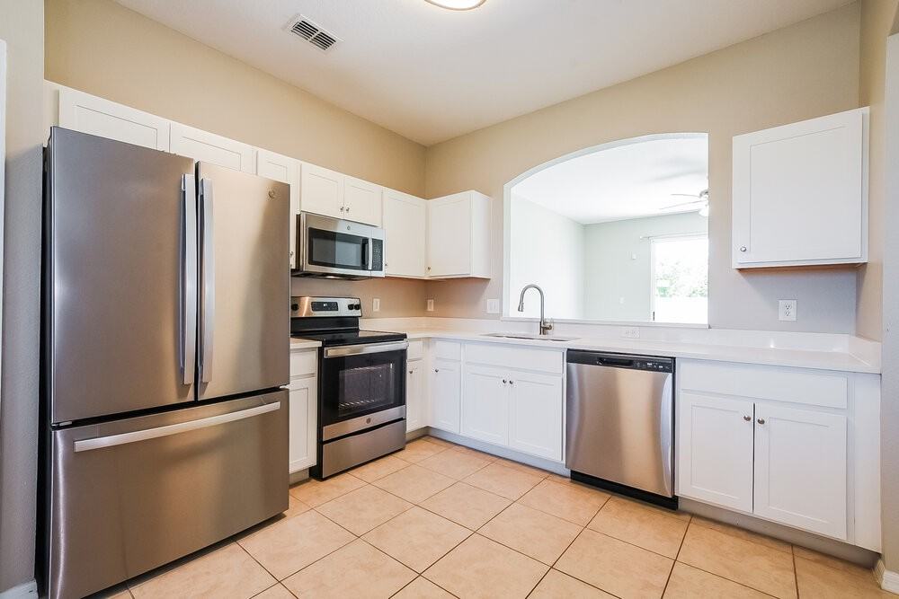 2701 Andes Way - Photo 7 of 16