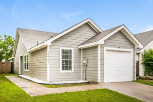 featured image of 10701 Many Oaks Dr