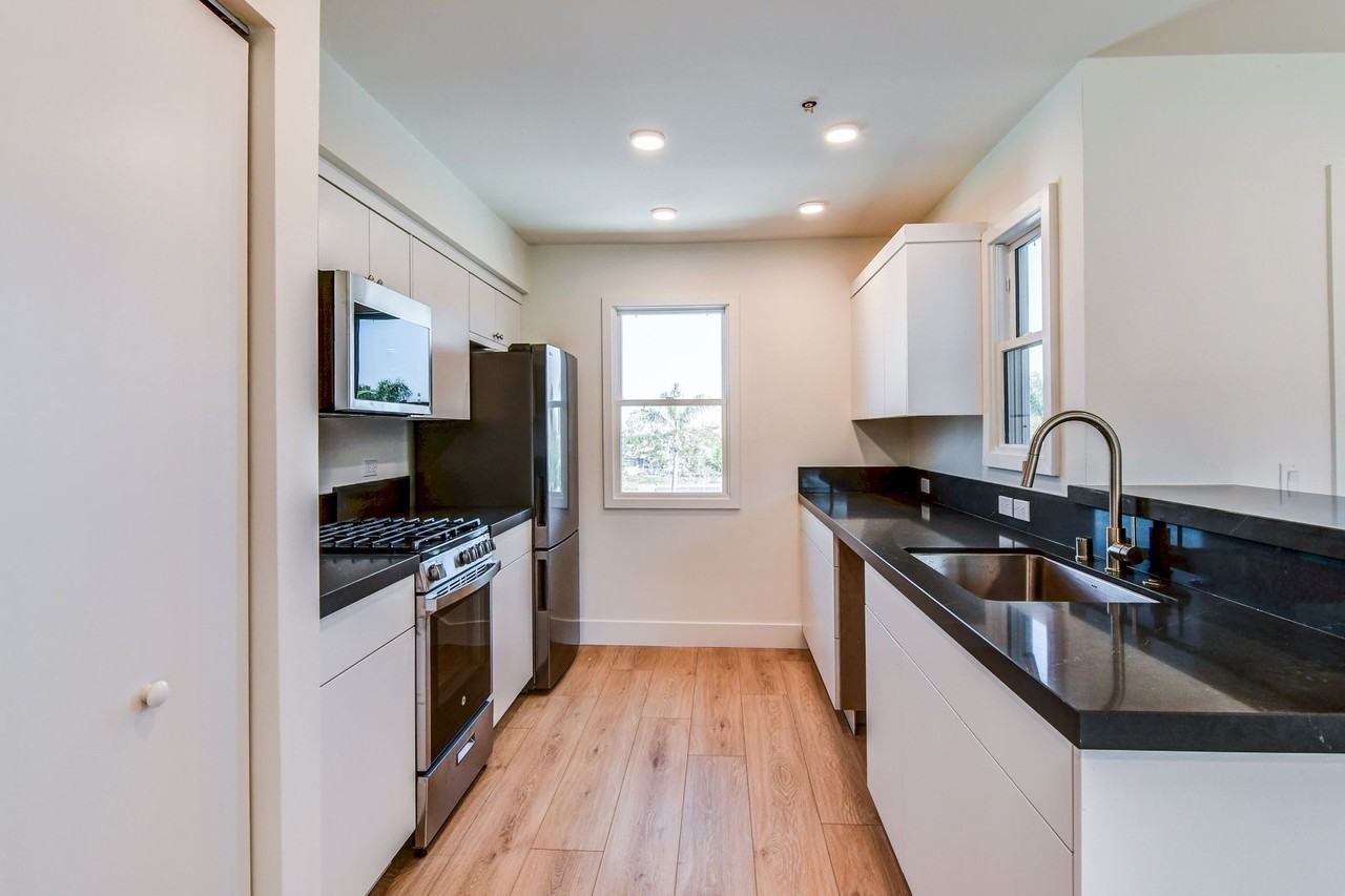 The Gardens on Bancroft - Photo 4 of 20