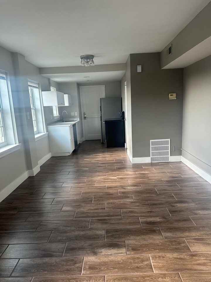 Grandview Apartments - Photo 6 of 14