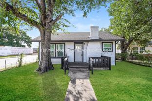 1446 E Ann Arbor Ave - Photo 1 of 1
