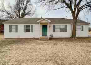 817 S Kelly Ave - Photo 1 of 1