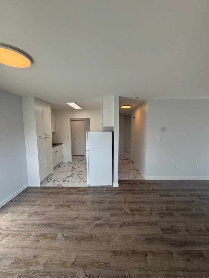 2549 Dowler Pl #402 - Photo 2 of 12