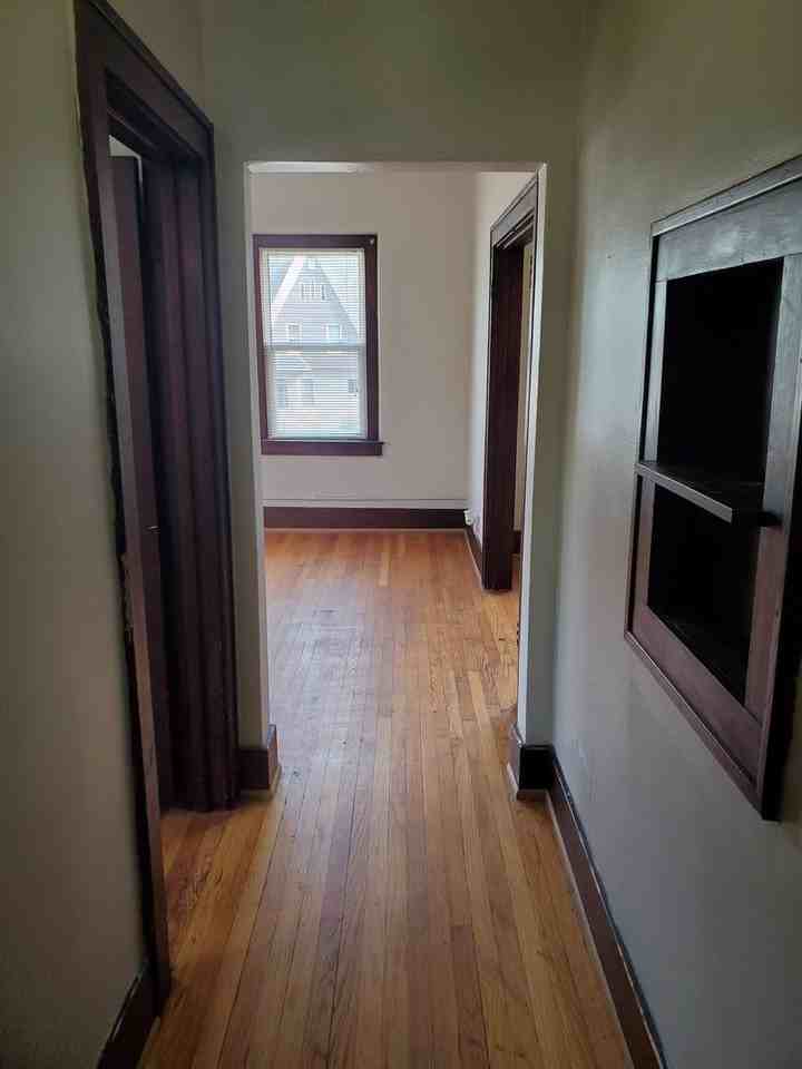 1215 15th Street - Photo 2 of 10