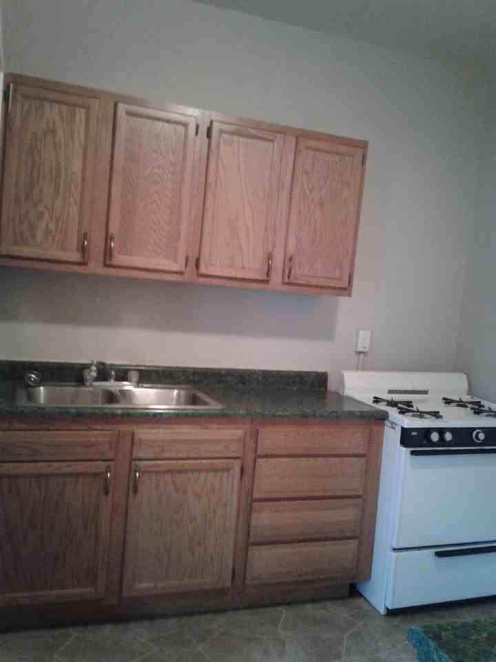 1215 15th Street - Photo 5 of 10