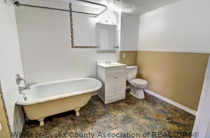 266 Belleview Ave Uppr - Photo 2 of 7