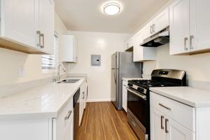 featured image of 285 N Oakland Ave