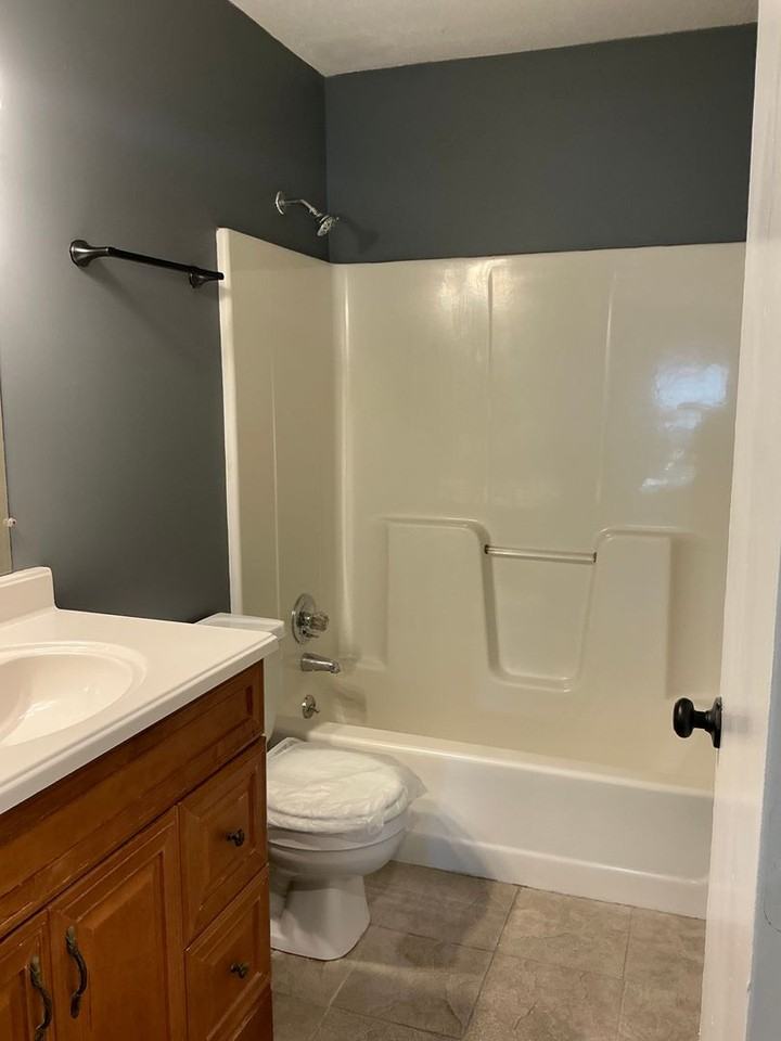 1705 Setter Rd - Photo 6 of 17