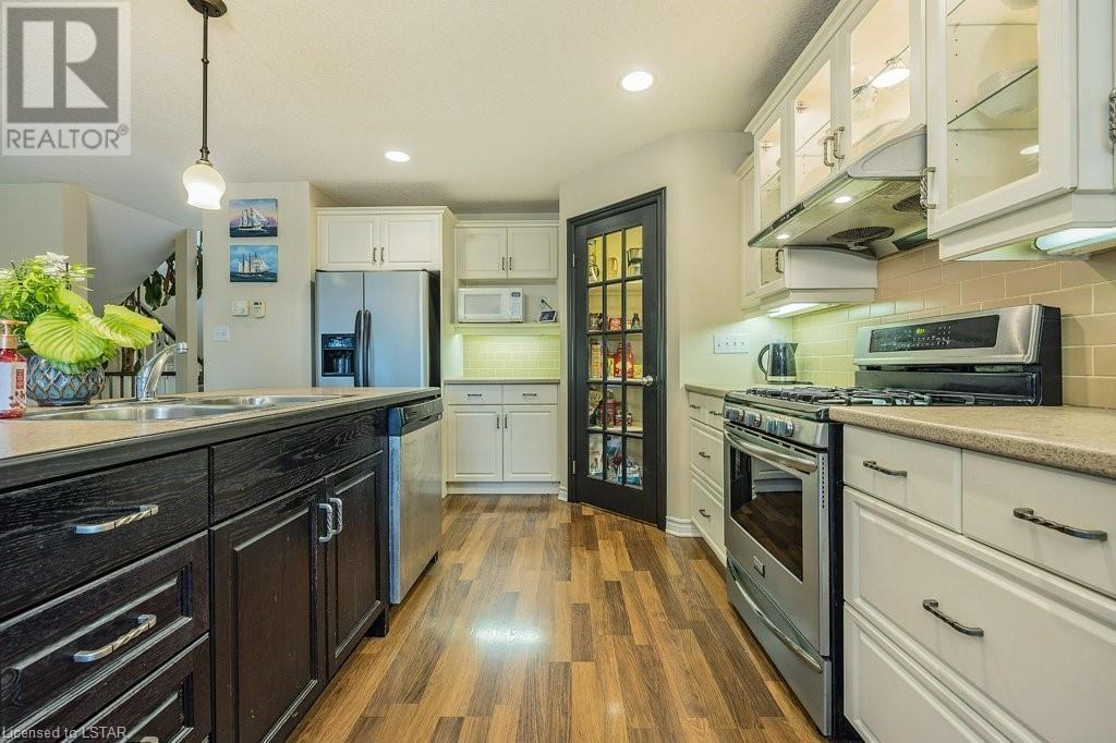 6 Peach Tree Boulevard #1 - Photo 5 of 10