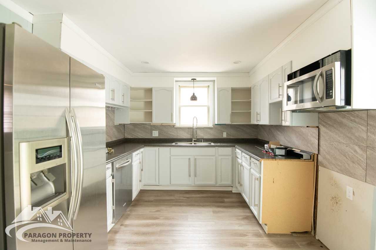 58 Broadway Ave #1 - Photo 3 of 15