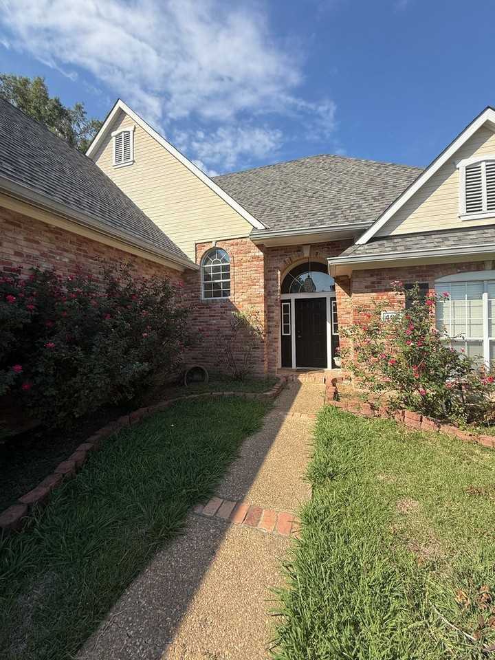 408 Hidden Oaks Circle - Photo 6 of 50