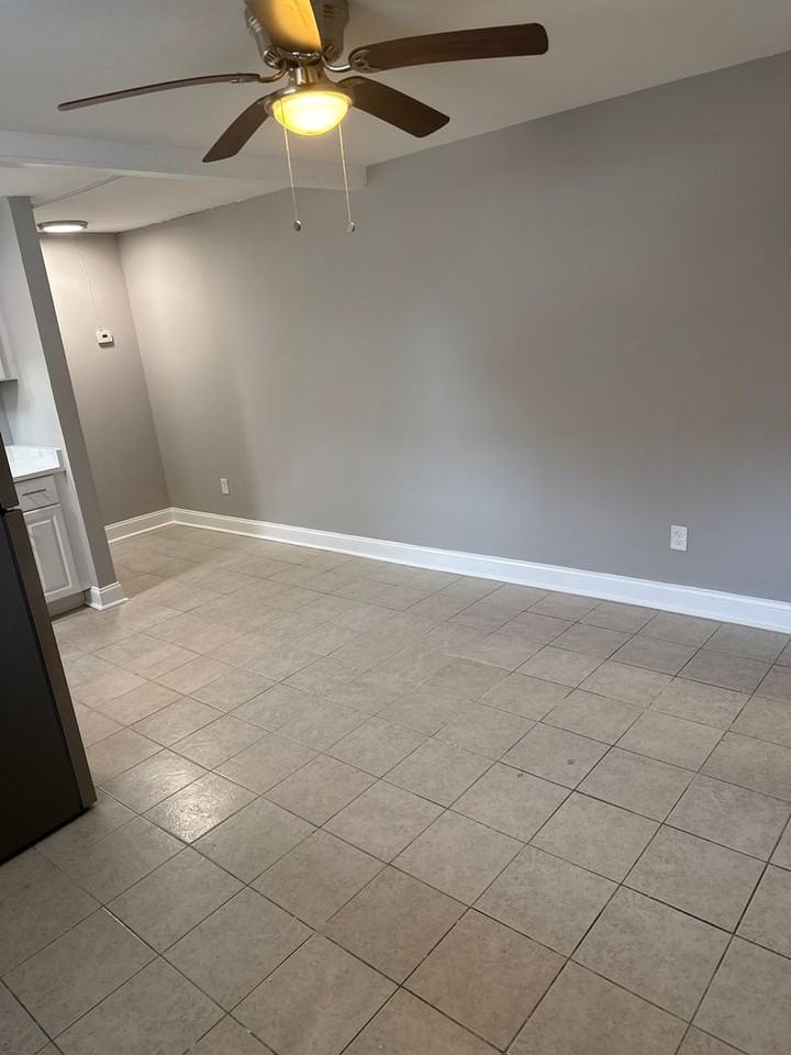 Kennedy Court - Photo 4 of 9