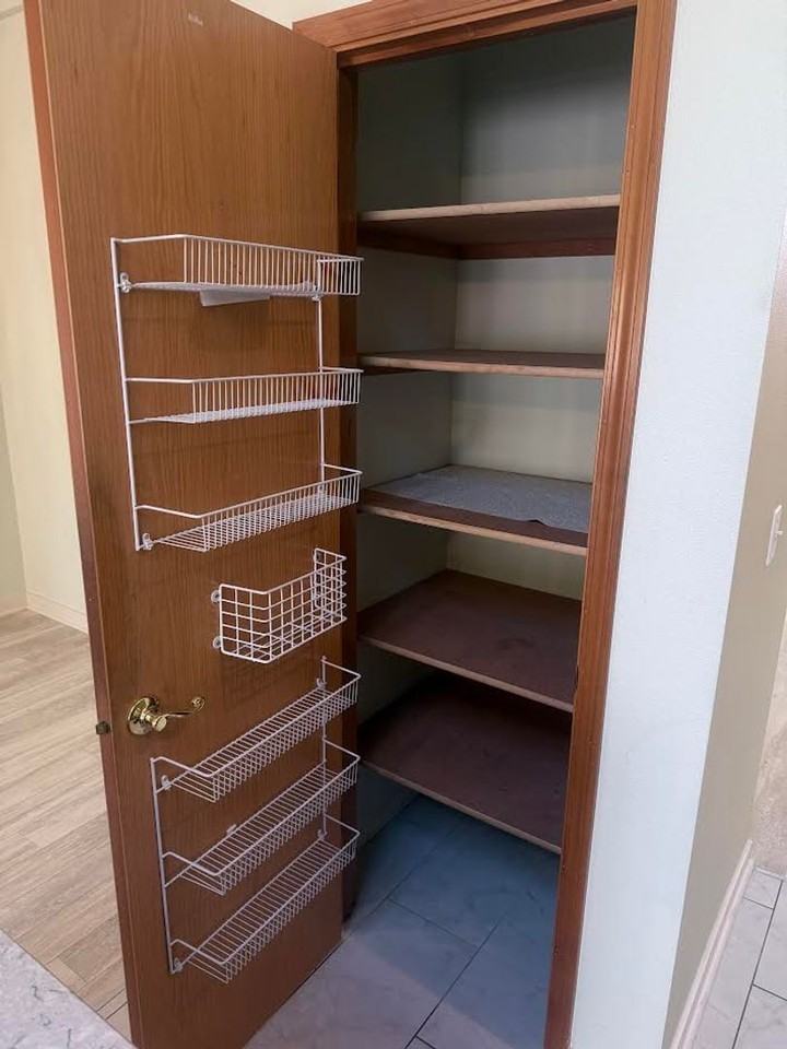 16827 Southwest Shelby Court - Photo 7 of 40