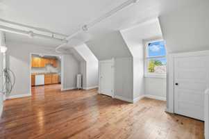 featured image of 3405 Clifton Ave