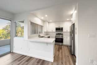 4th Avenue Apartments - Photo 1 of 1