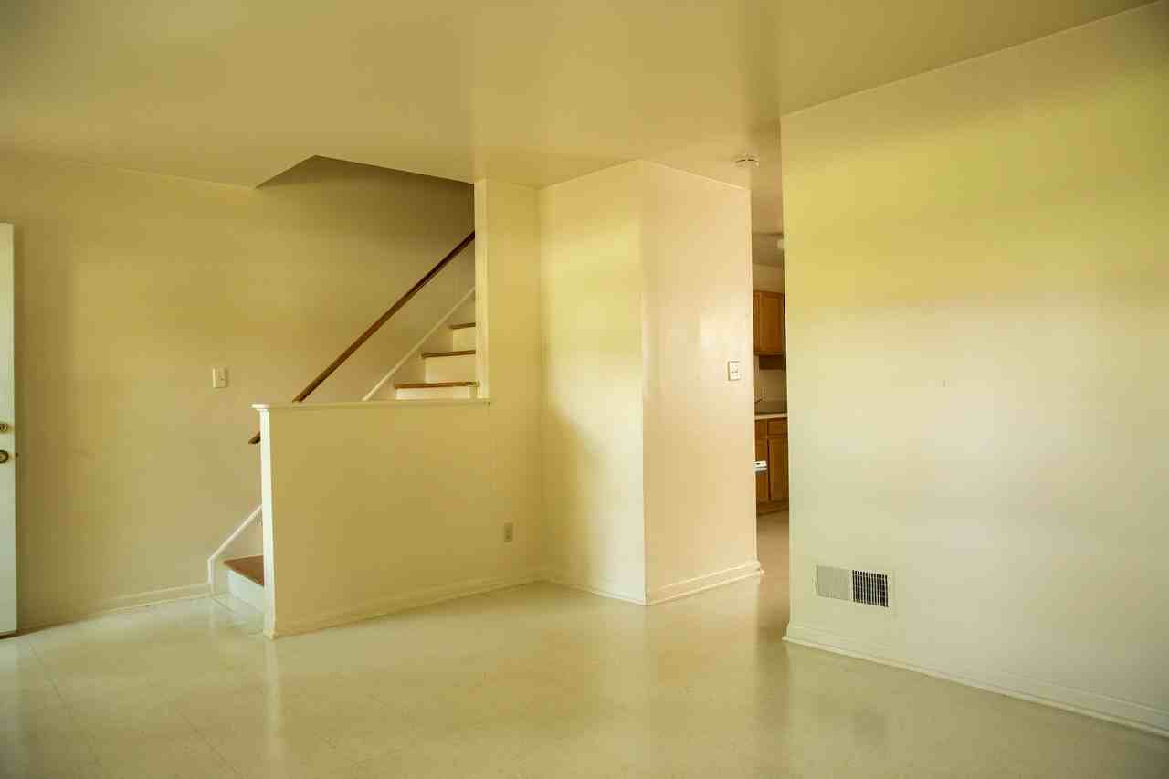 Cumberland Courts - Photo 2 of 20