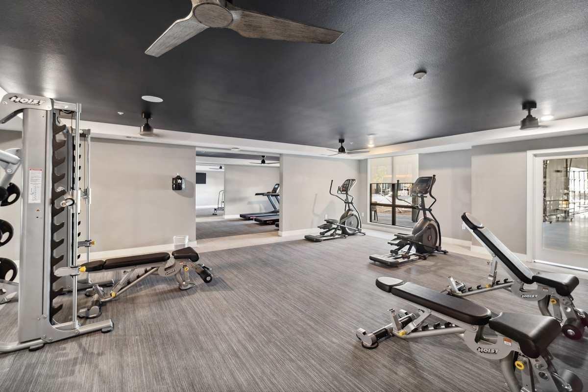 18591 E 61st Ave - Photo 6 of 17