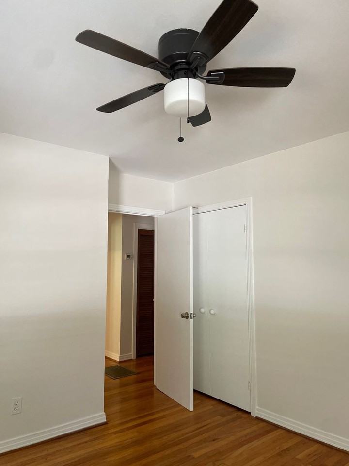 127 W Drake Ave - Photo 5 of 10