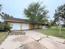 3402 Nickerson Blvd - Photo 1 of 1