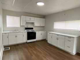 200 Onyx St - Photo 1 of 1