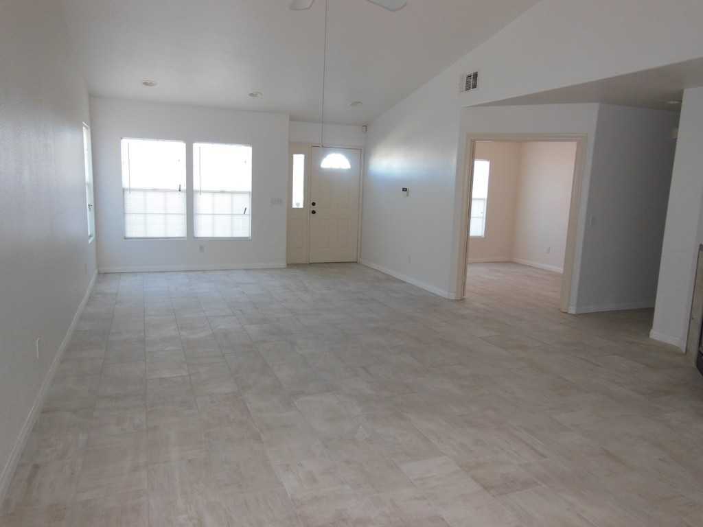 57073 Juarez Dr - Photo 3 of 17