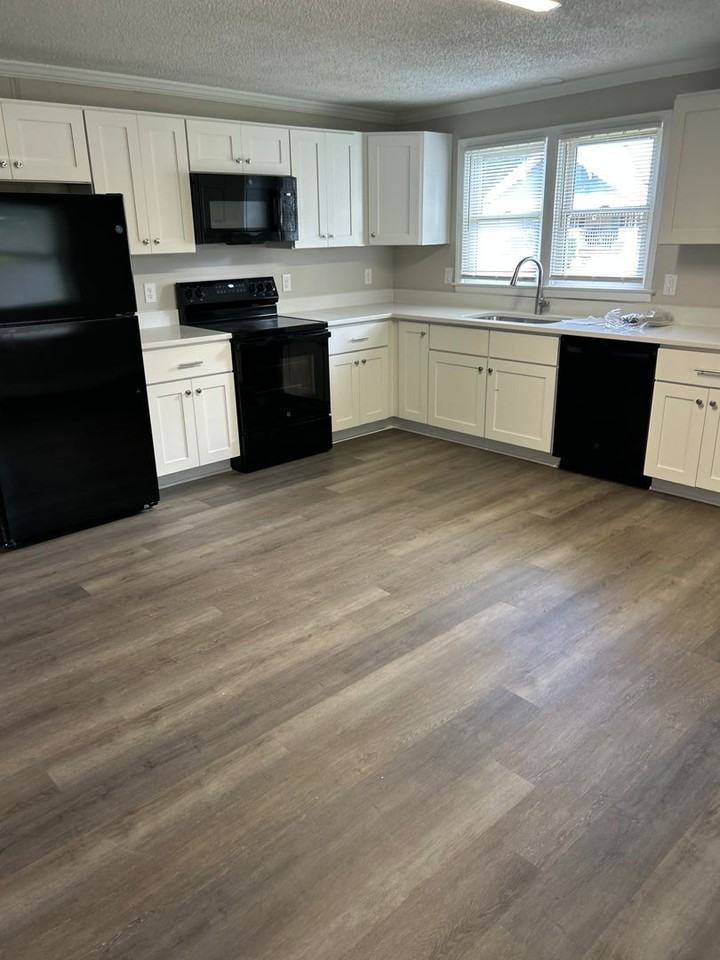 1234 1234 NE TWENTY-FOURTH STREET - Photo 7 of 17