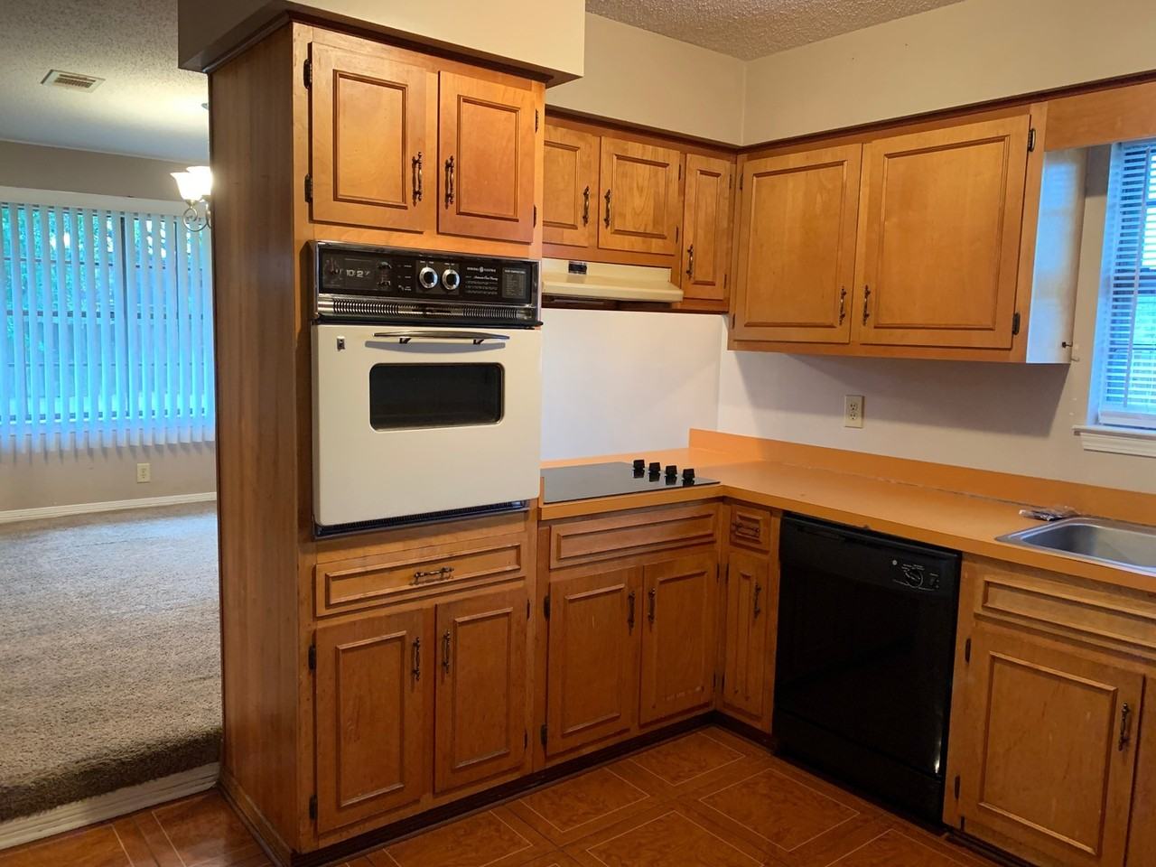 6609 J F Douglas Dr - Photo 4 of 14