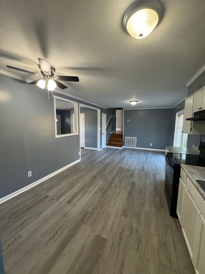 34 Wildwood Dr - Photo 2 of 11