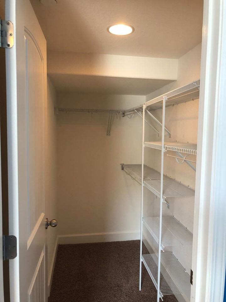 860 Blossom Rock Ln - Photo 7 of 13