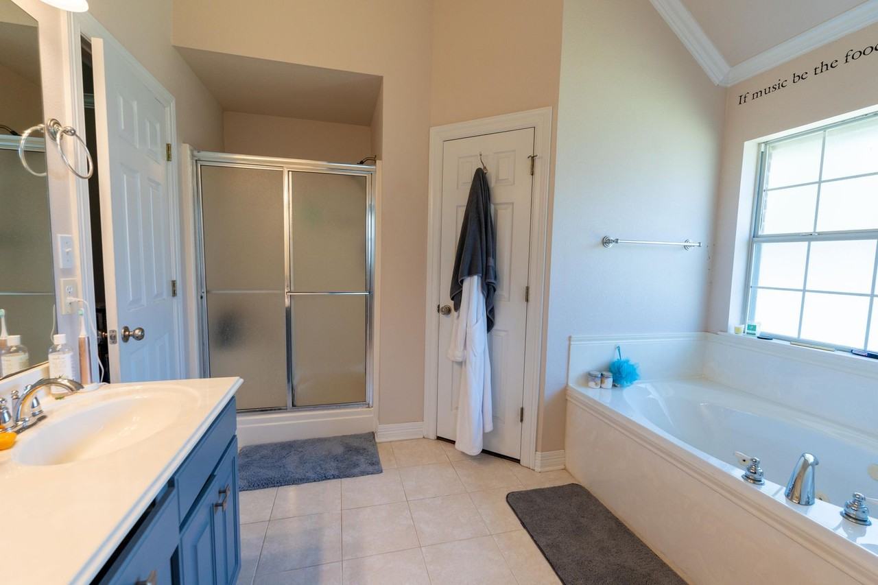 2509 Cole Cir - Photo 6 of 8