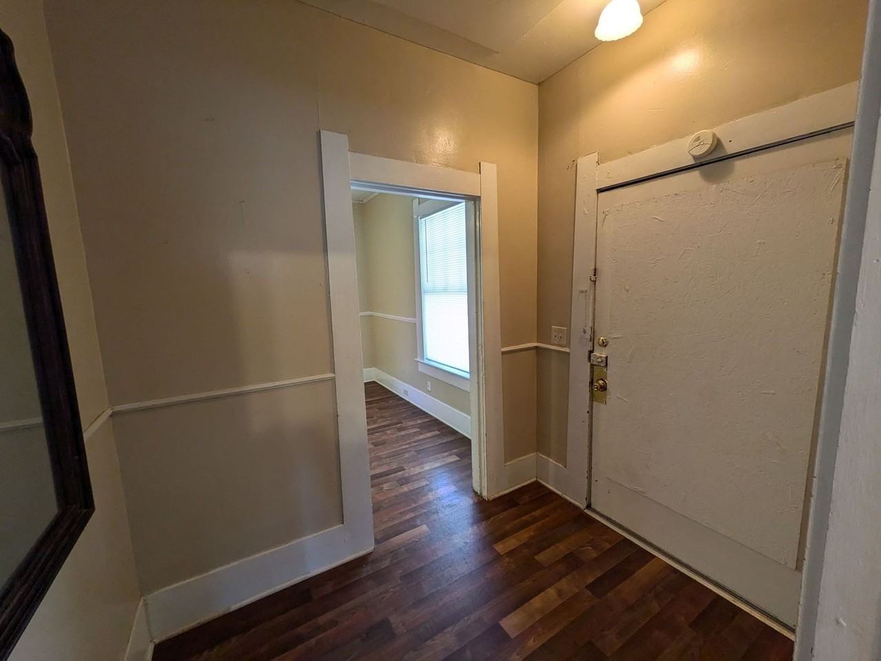 2229 Procter St - Photo 3 of 13