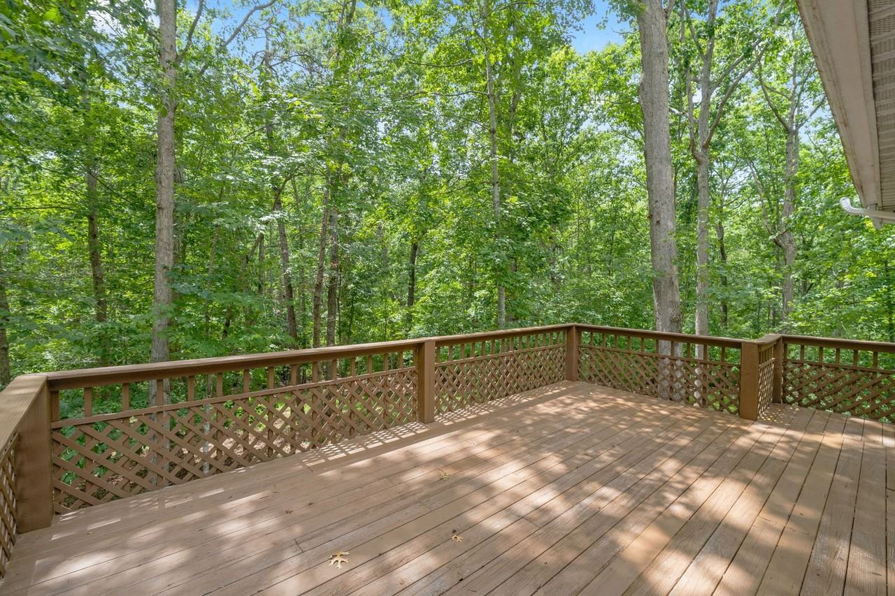 6 Cheyenne Ct - Photo 2 of 21