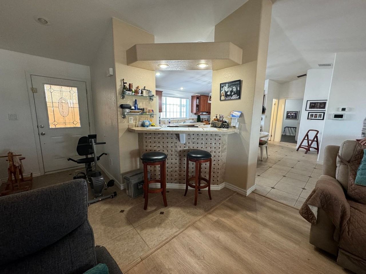 951 Holly St - Photo 6 of 22