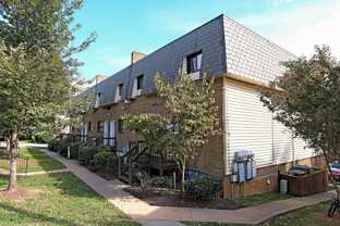 2100 Jefferson Park Ave #1 - Photo 1 of 1
