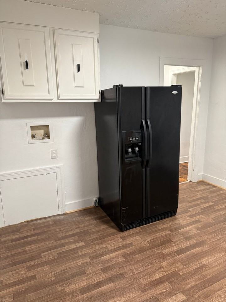 808 D St - Photo 7 of 7