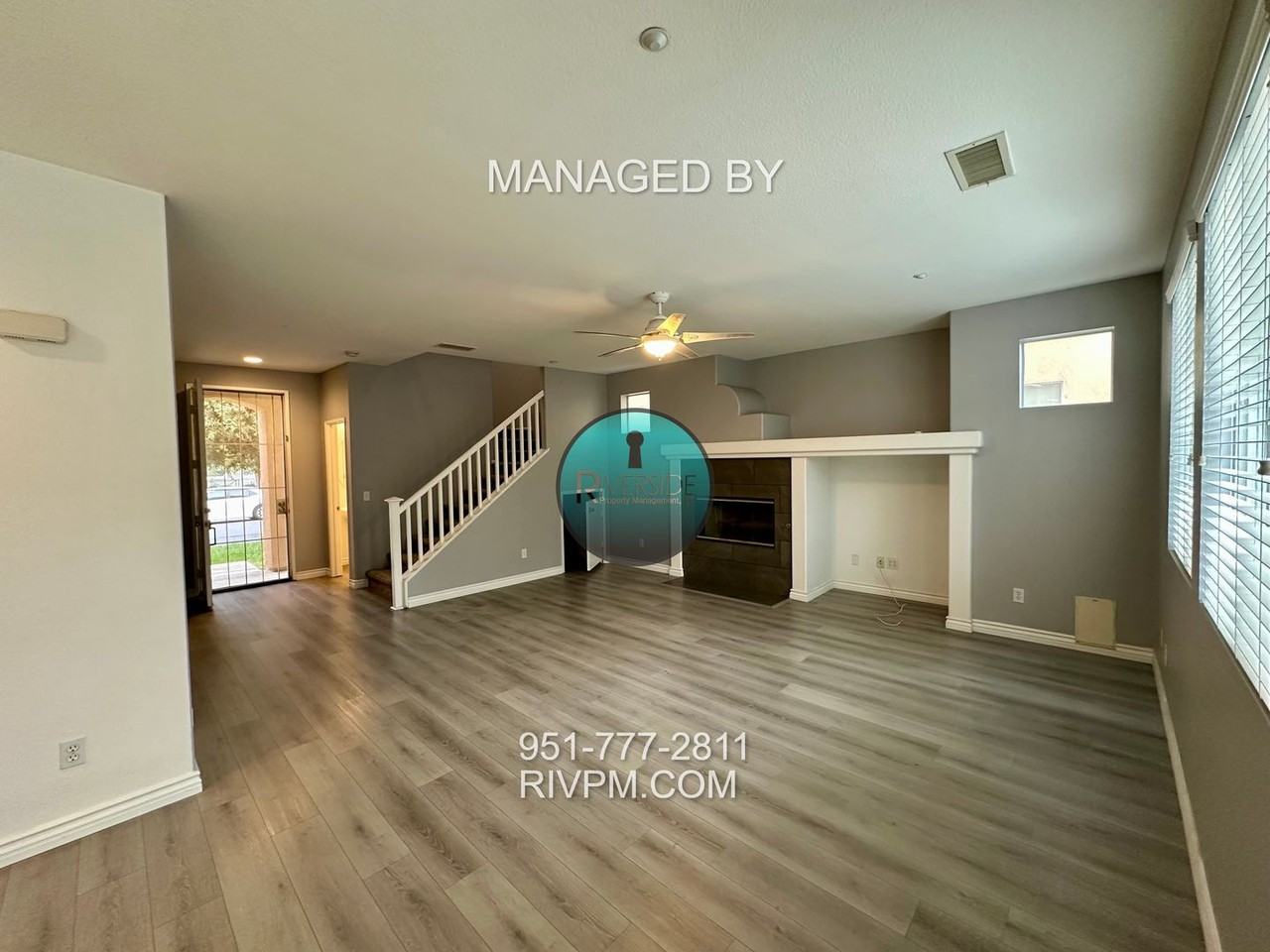 11146 Gardenhurst Ct - Photo 3 of 22